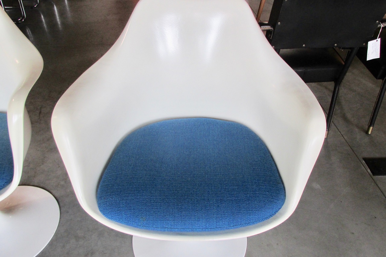 Saarinen Tulip Swivel Armchairs